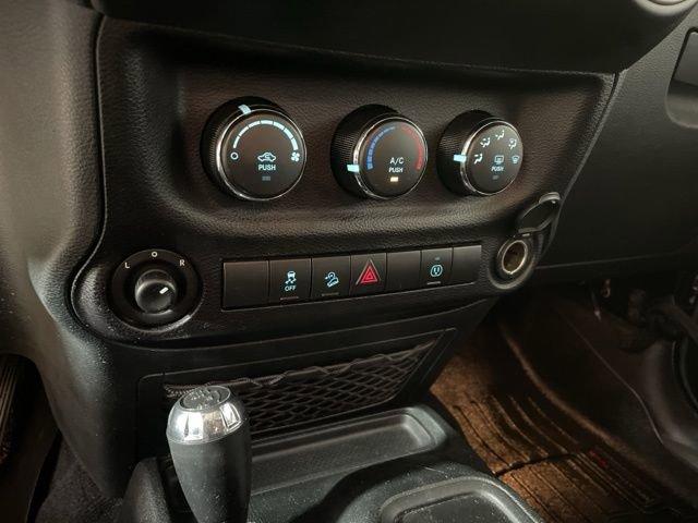 2018 Jeep Wrangler JK Unlimited Vehicle Photo in PHOENIX, AZ 85014-3381