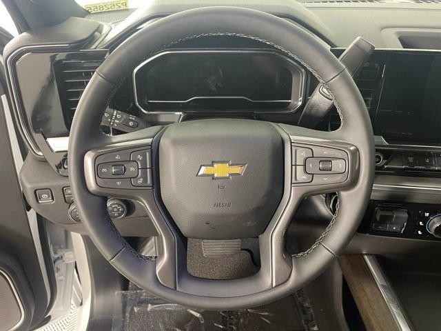 2025 Chevrolet Silverado 3500 HD Vehicle Photo in PHOENIX, AZ 85014-3381