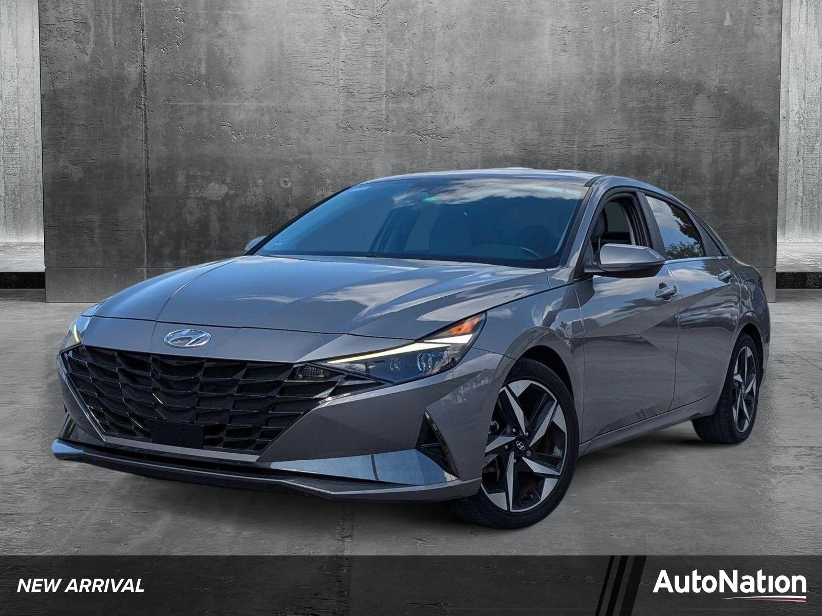 2022 Hyundai ELANTRA Hybrid Vehicle Photo in Miami, FL 33015