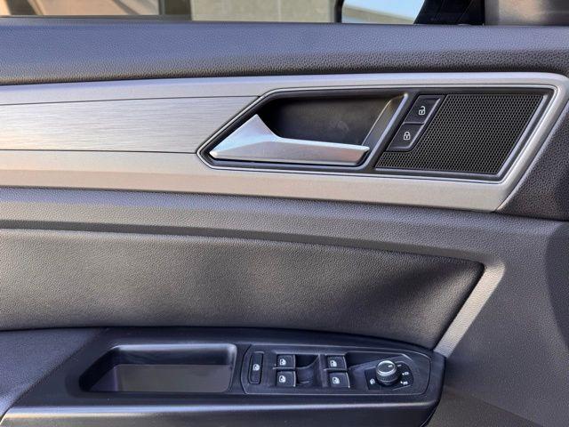 2019 Volkswagen Atlas Vehicle Photo in DELRAY BEACH, FL 33483-3294