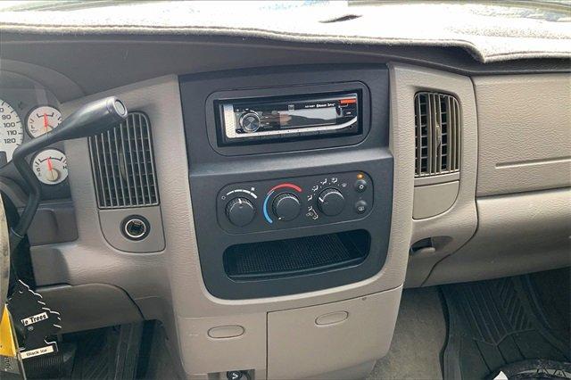 2004 Dodge Ram 1500 Vehicle Photo in INDEPENDENCE, MO 64055-1377