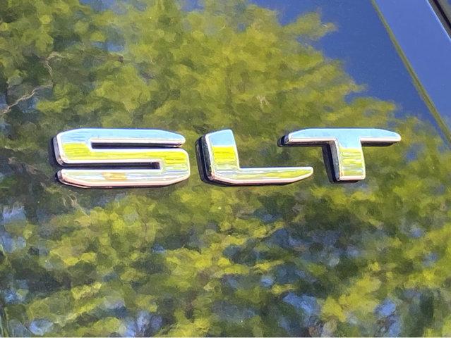 2023 GMC Acadia Vehicle Photo in Hinesville, GA 31313