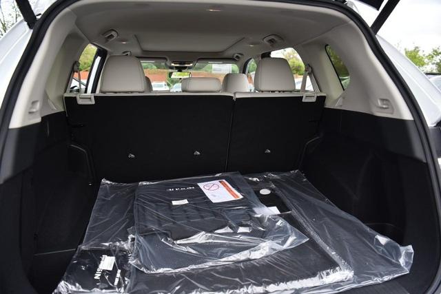 2025 Nissan Rogue Vehicle Photo in Ballwin, MO 63011