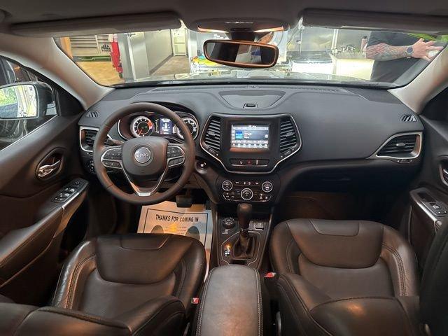 2021 Jeep Cherokee Vehicle Photo in MEDINA, OH 44256-9631