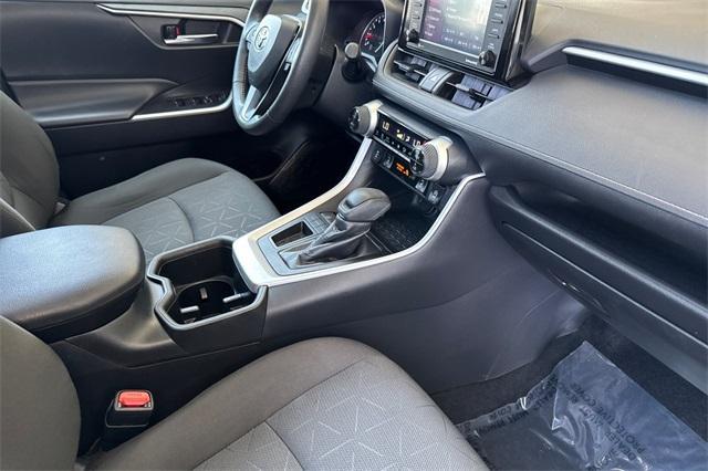 2022 Toyota RAV4 Vehicle Photo in ELK GROVE, CA 95757-8703