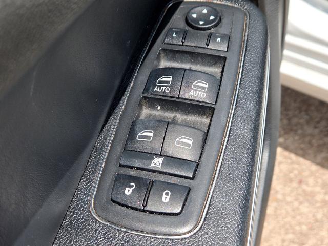 2018 Chrysler 300 Vehicle Photo in Weatherford, TX 76087