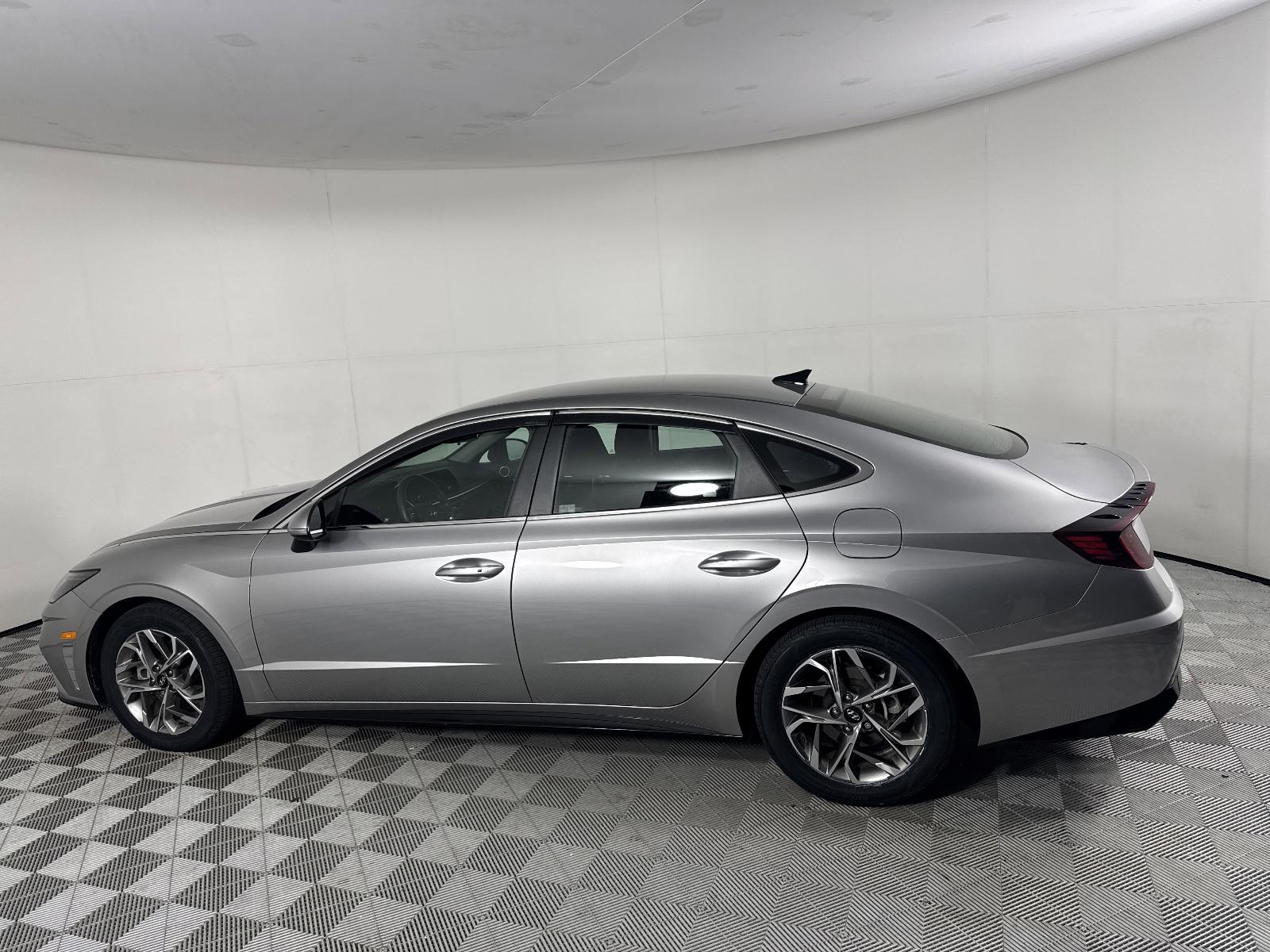 2021 Hyundai Sonata Vehicle Photo in GEORGETOWN, TX 78626-7508