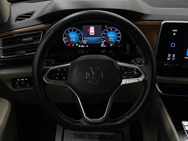 2024 Volkswagen Atlas Vehicle Photo in Appleton, WI 54913