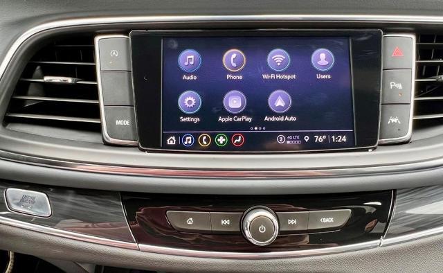 2022 Buick Enclave Vehicle Photo in EFFINGHAM, IL 62401-2832
