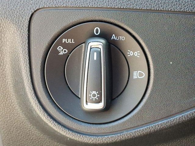 2021 Volkswagen Atlas Cross Sport Vehicle Photo in DANBURY, CT 06810-5034