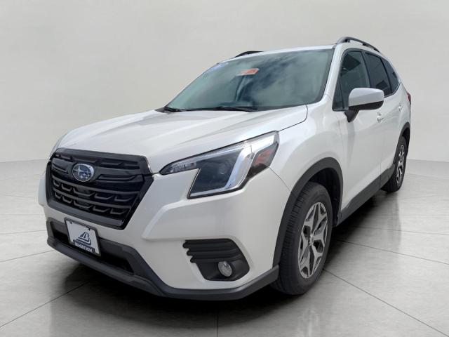 2023 Subaru Forester Vehicle Photo in Green Bay, WI 54304