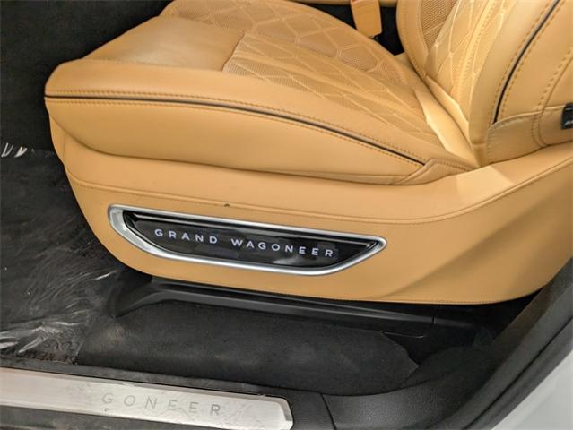 2022 Jeep Grand Wagoneer Vehicle Photo in ENGLEWOOD, CO 80113-6708