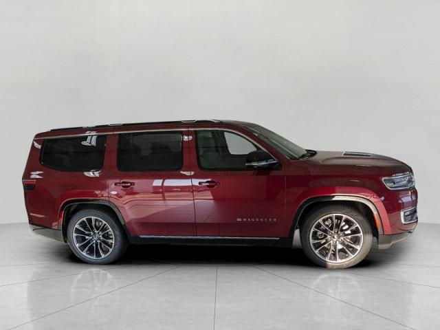 2025 Jeep Wagoneer Vehicle Photo in Oshkosh, WI 54901