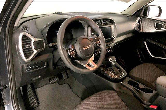 2024 Kia Soul Vehicle Photo in KANSAS CITY, MO 64114-4502
