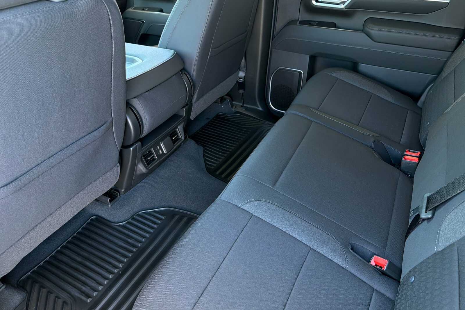 2026 Chevrolet Silverado 3500 HD LT - Photo 12