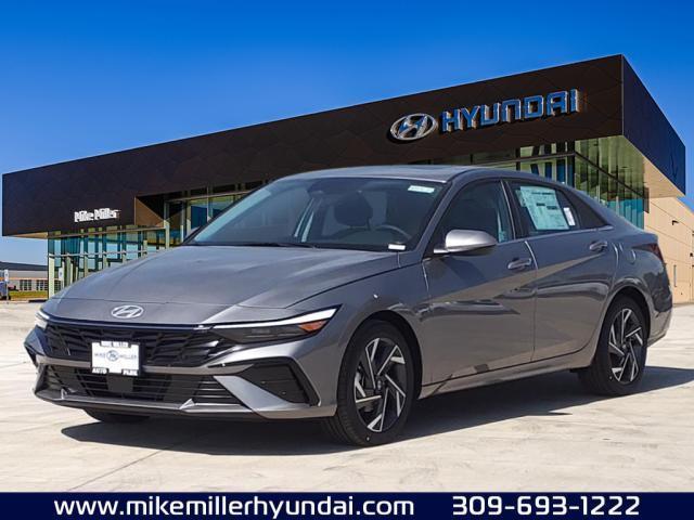 2024 Hyundai ELANTRA Vehicle Photo in Peoria, IL 61615