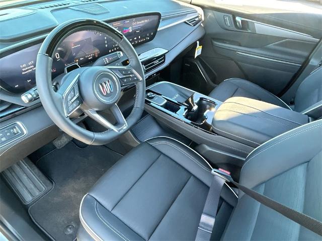 2025 Buick Enclave Vehicle Photo in GOODYEAR, AZ 85338-1310