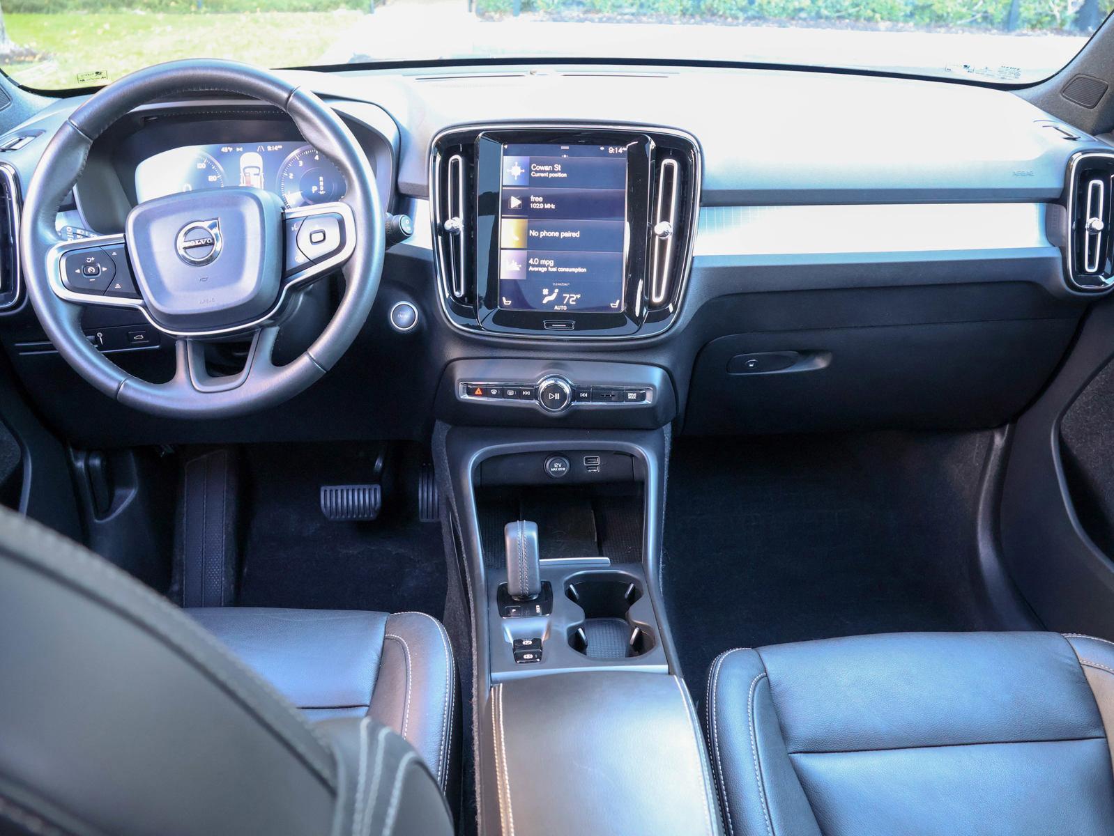 2020 Volvo XC40 Vehicle Photo in DALLAS, TX 75209-3095