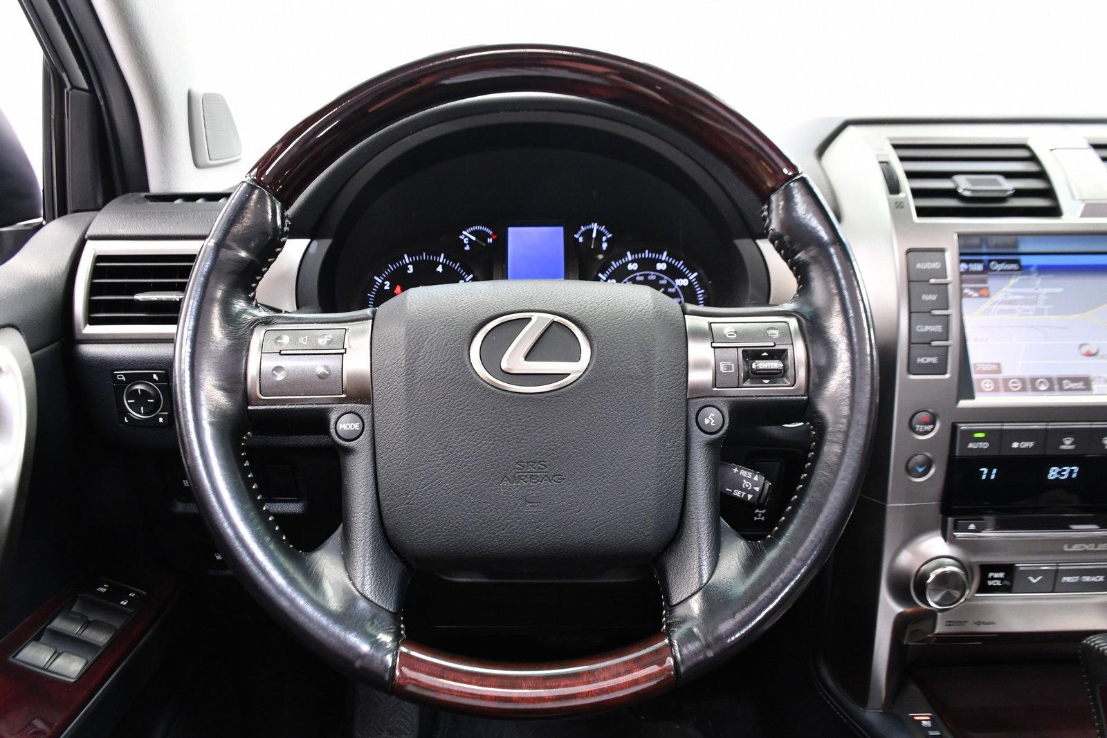 2017 Lexus GX 460 Vehicle Photo in DALLAS, TX 75235