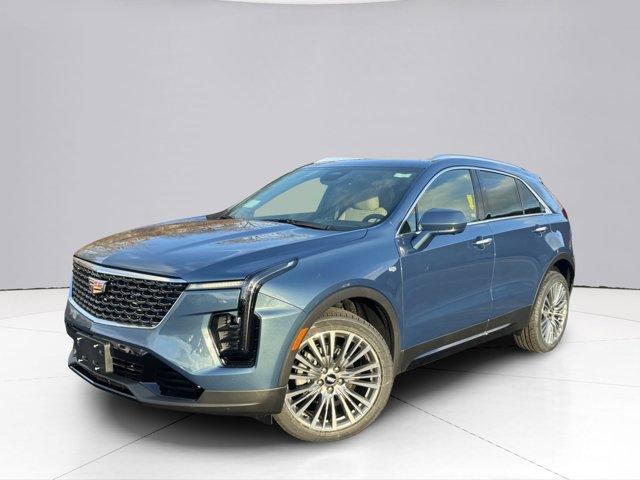 2025 Cadillac XT4 Vehicle Photo in LEOMINSTER, MA 01453-2952