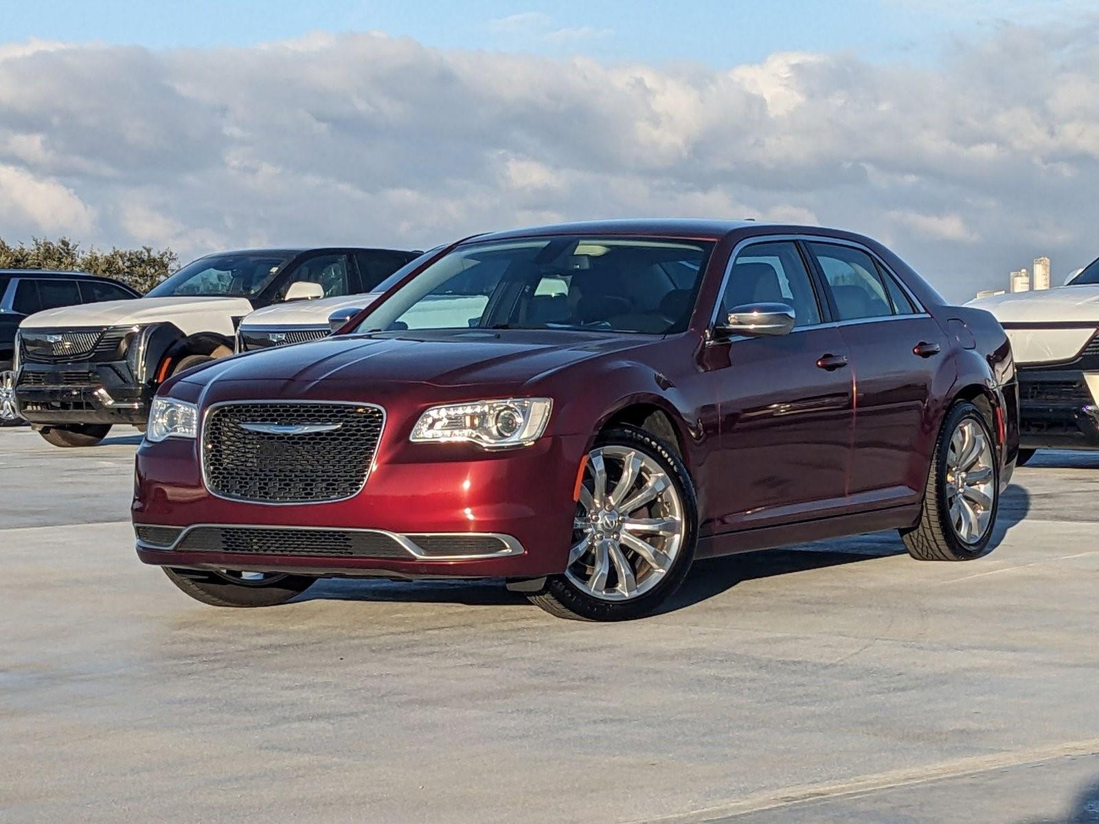 2018 Chrysler 300 Vehicle Photo in WEST PALM BEACH, FL 33407-3296