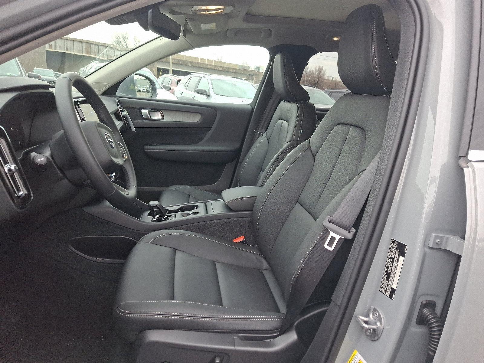 2025 Volvo XC40 Vehicle Photo in Trevose, PA 19053
