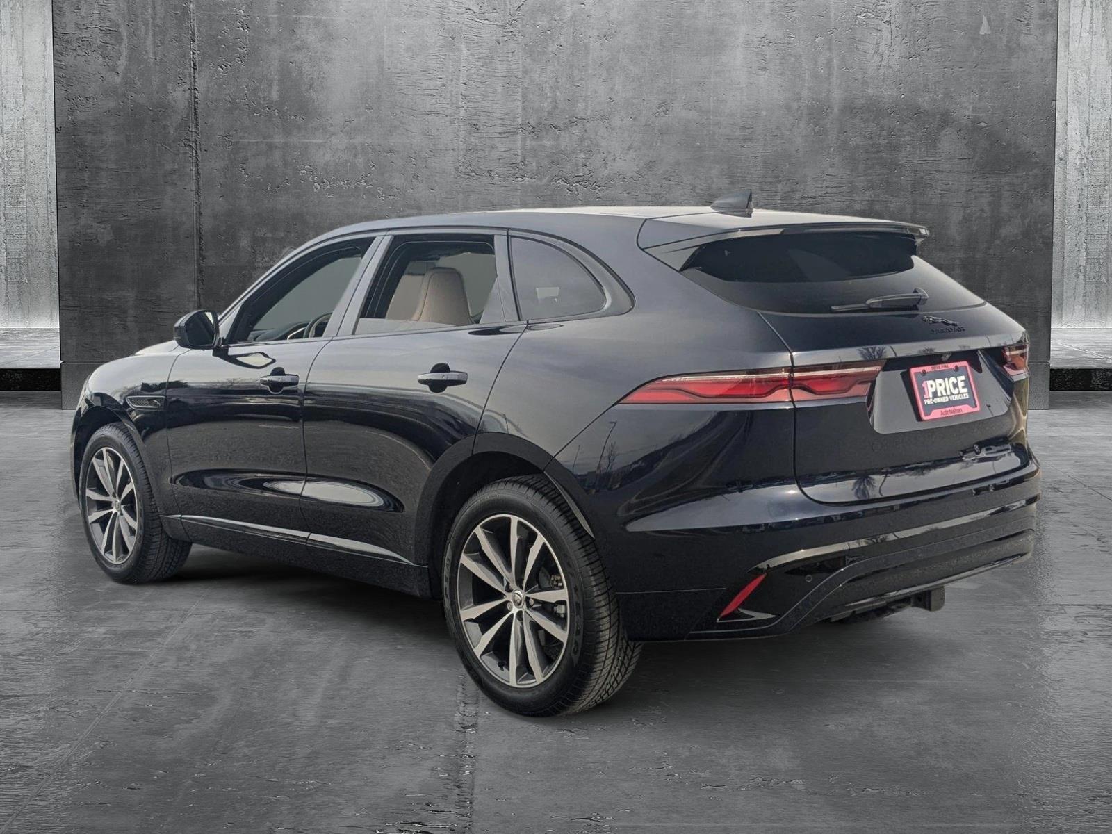 2024 Jaguar F-PACE Vehicle Photo in Cockeysville, MD 21030