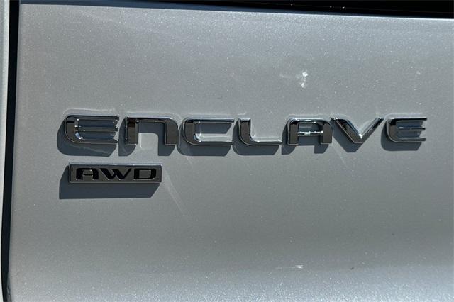 2025 Buick Enclave Vehicle Photo in ELK GROVE, CA 95757-8703