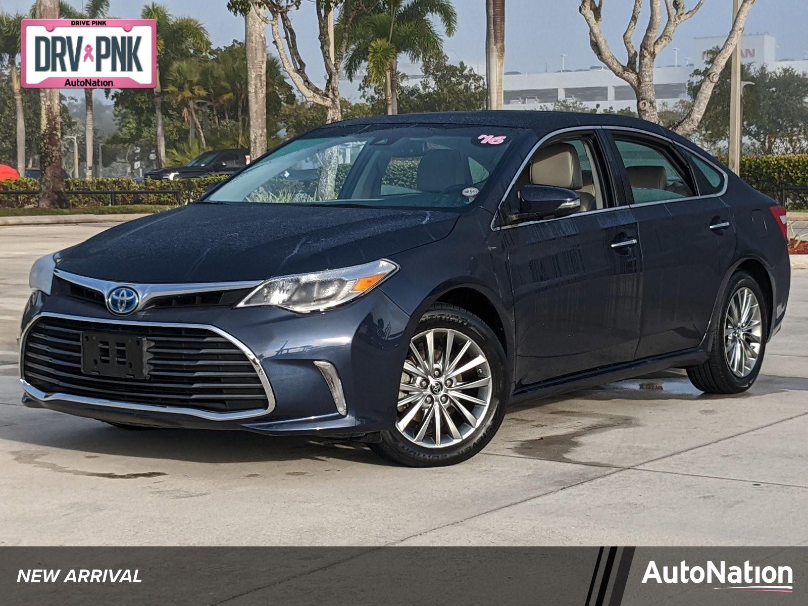 2016 Toyota Avalon Hybrid Vehicle Photo in Davie, FL 33331