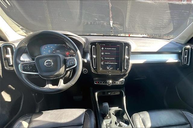 2022 Volvo XC40 Vehicle Photo in Houston, TX 77007