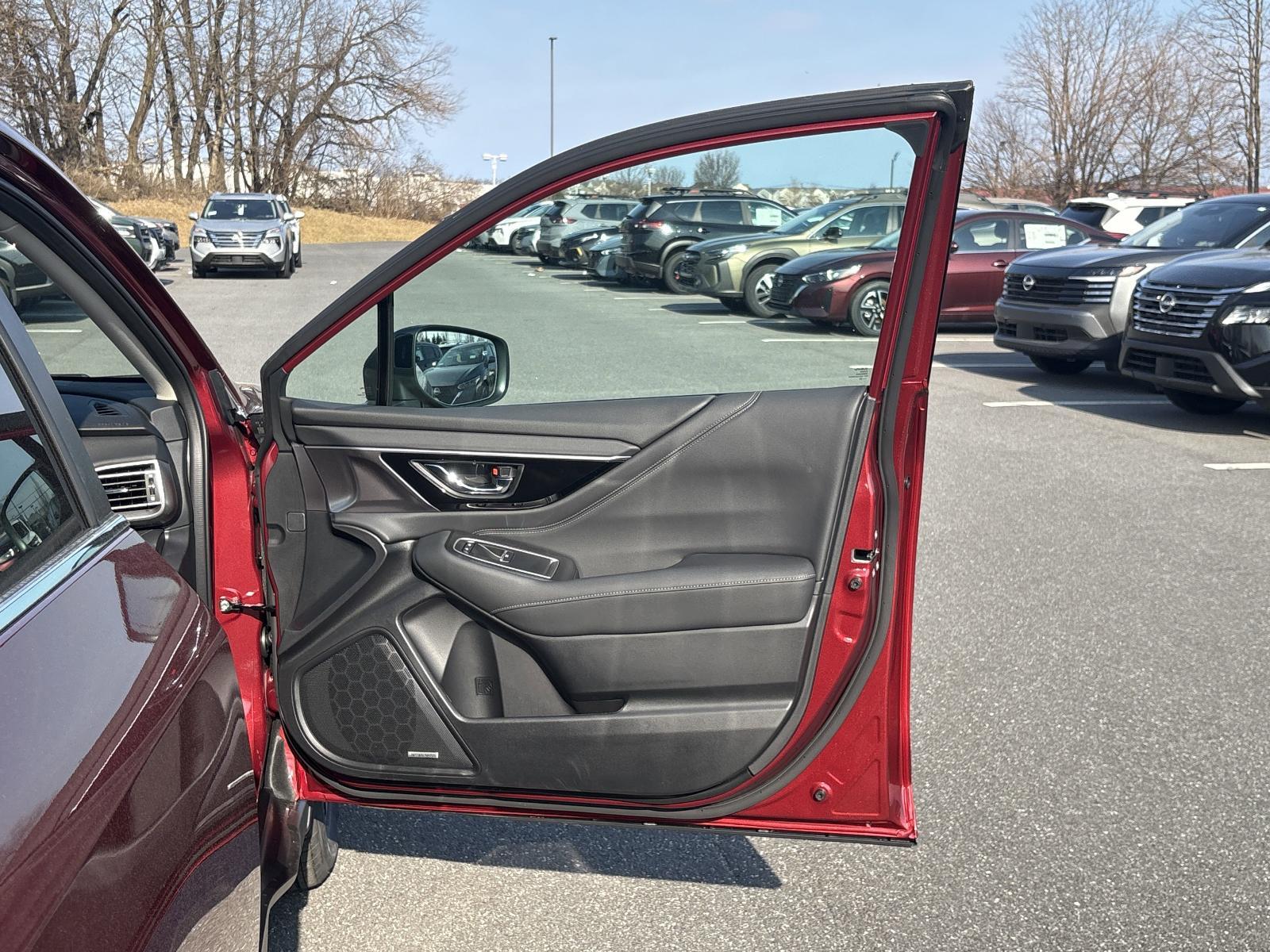 2025 Subaru Outback Vehicle Photo in Mechanicsburg, PA 17050