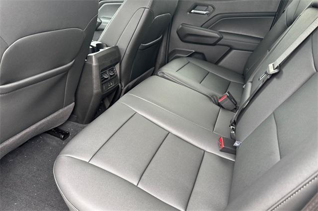 2025 GMC Canyon Vehicle Photo in ELK GROVE, CA 95757-8703