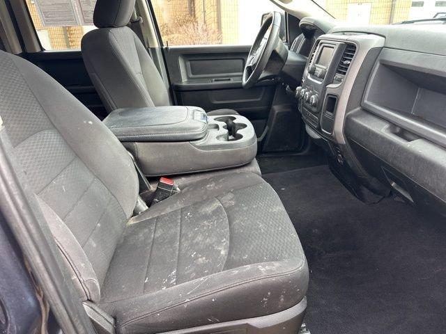 2019 Ram 1500 Classic Vehicle Photo in MEDINA, OH 44256-9631