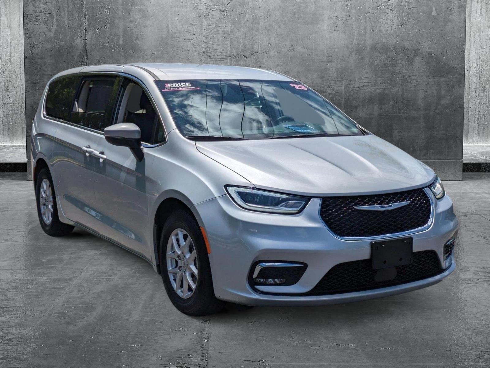 2023 Chrysler Pacifica Vehicle Photo in Sanford, FL 32771
