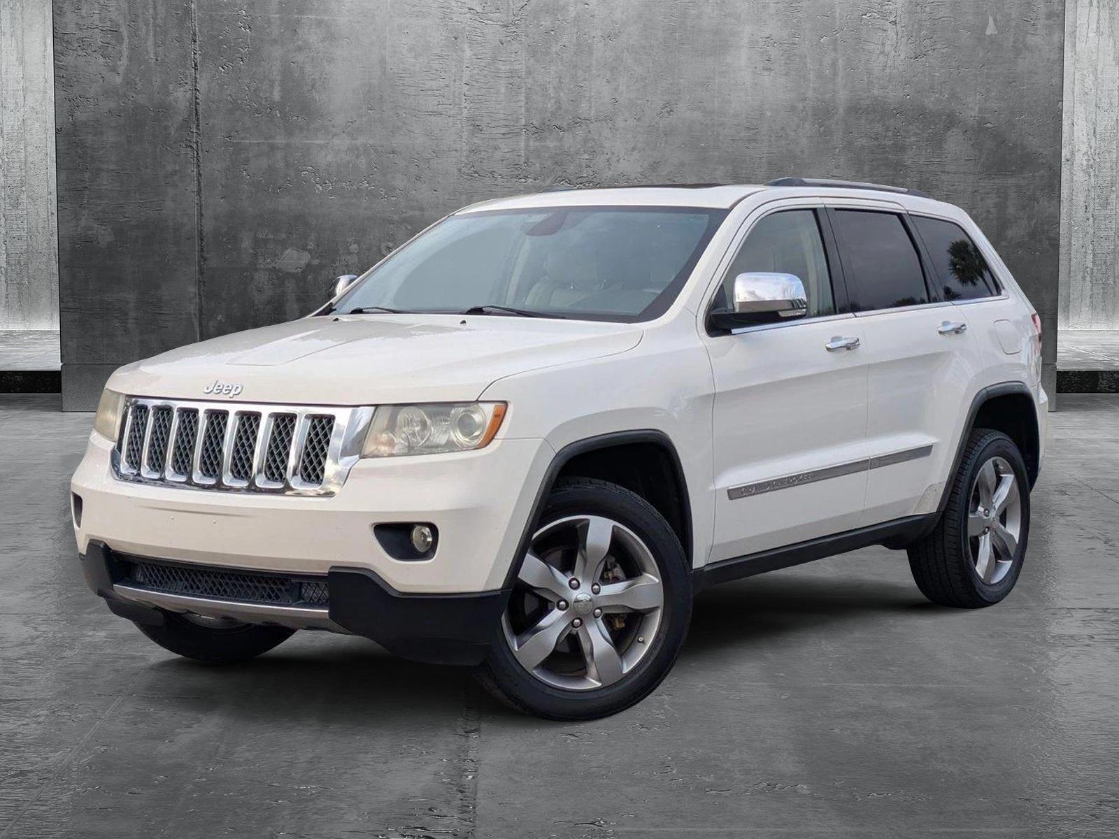 2011 Jeep Grand Cherokee Vehicle Photo in WEST PALM BEACH, FL 33407-3296