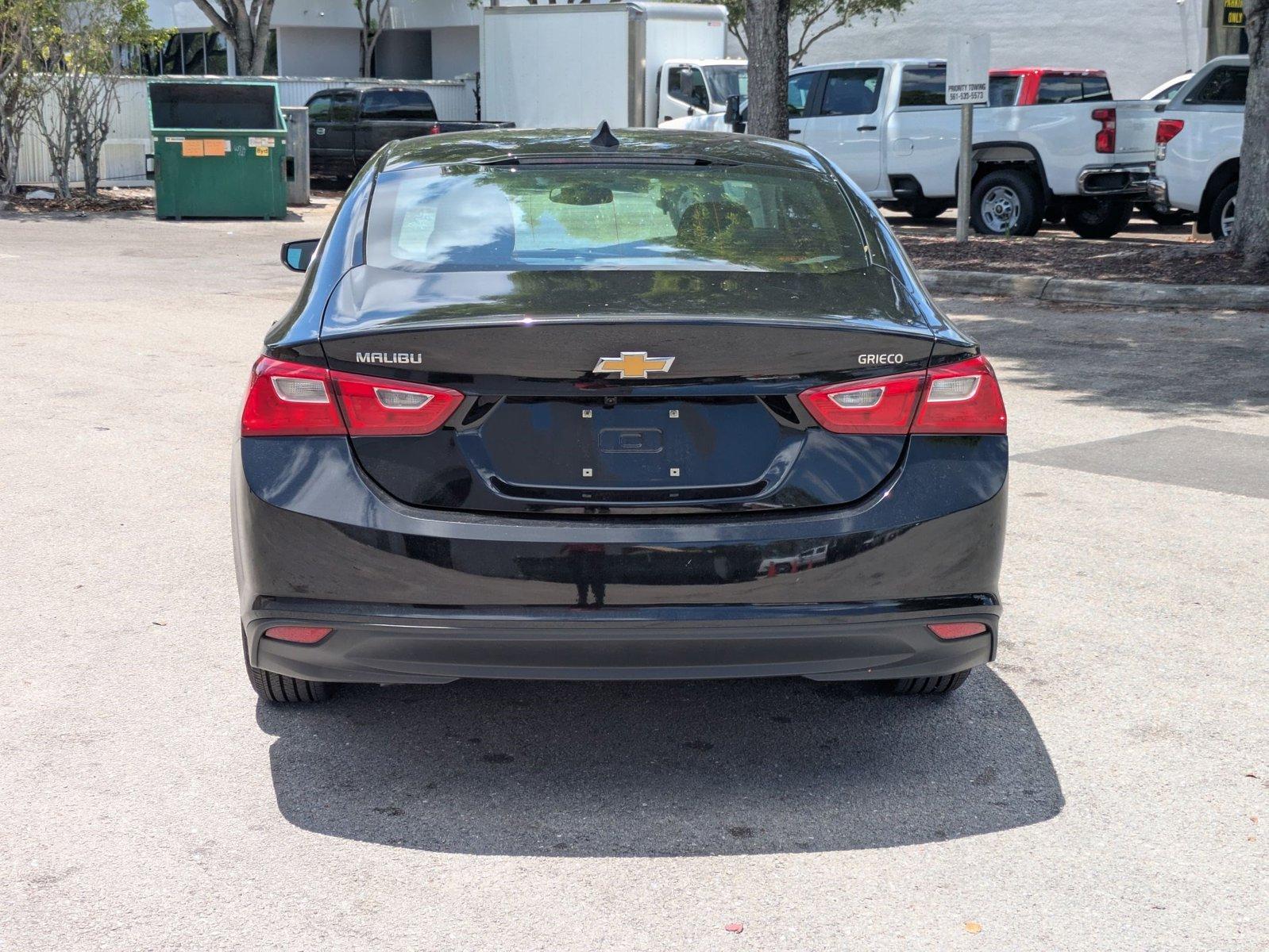 2022 Chevrolet Malibu Vehicle Photo in GREENACRES, FL 33463-3207