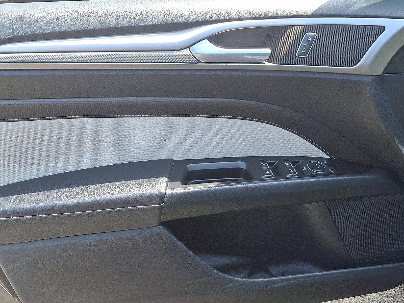 2019 Ford Fusion Vehicle Photo in Trevose, PA 19053