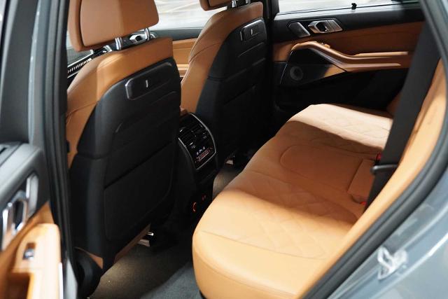 2025 BMW X5 M60i Vehicle Photo in GRAPEVINE, TX 76051