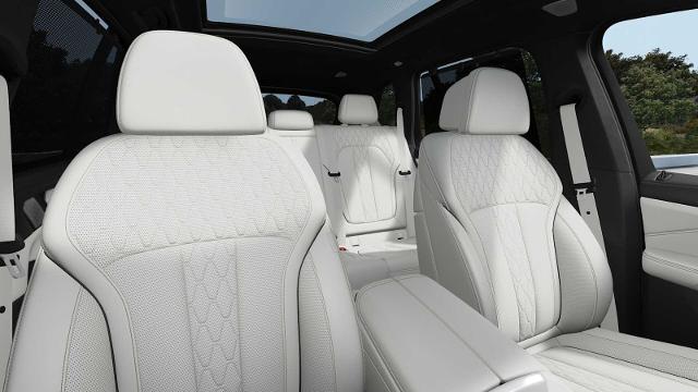 2026 BMW X5 M60i Vehicle Photo in GRAPEVINE, TX 76051