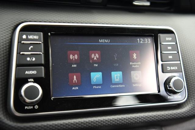 2025 Nissan Kicks Play Vehicle Photo in Ballwin, MO 63011