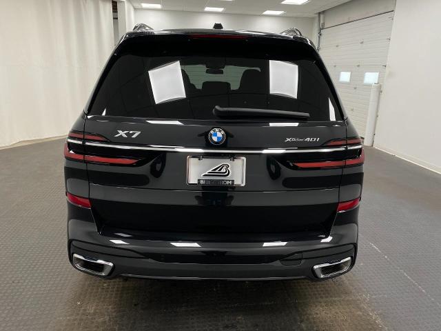 2025 BMW X7 xDrive40i Vehicle Photo in Appleton, WI 54913