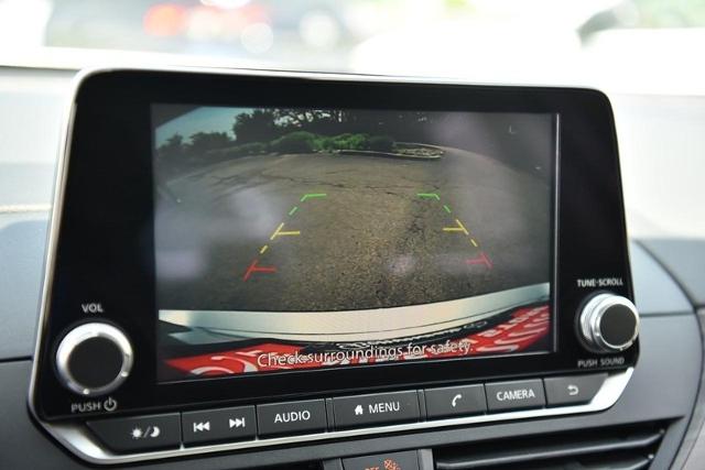 2024 Nissan Altima Vehicle Photo in Ballwin, MO 63011