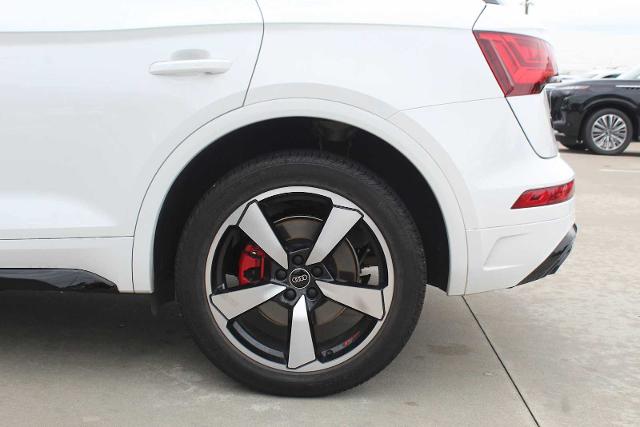 2024 Audi Q5 Vehicle Photo in HOUSTON, TX 77090