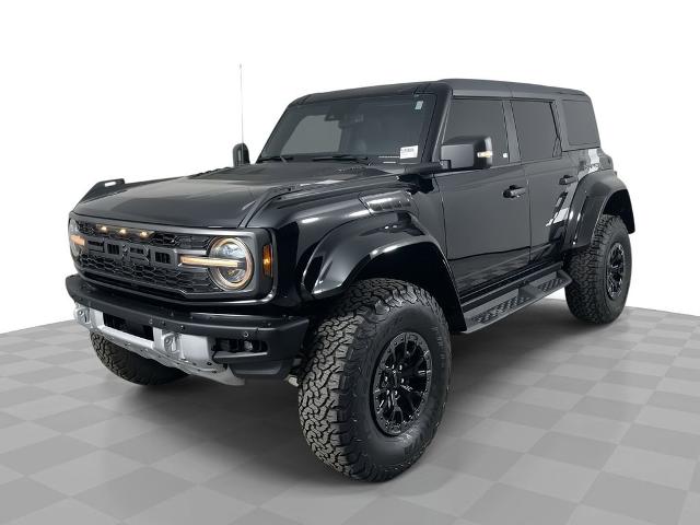 2024 Ford Bronco Vehicle Photo in GILBERT, AZ 85297-0402