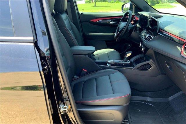 2025 Chevrolet Trailblazer Vehicle Photo in TOPEKA, KS 66609-0000