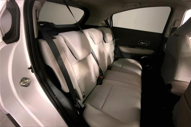 2021 Honda HR-V Vehicle Photo in Lees Summit, MO 64086