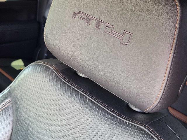 2020 GMC Sierra 2500 HD Vehicle Photo in DENTON, TX 76210-9321