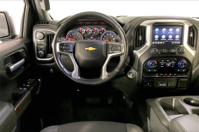 2021 Chevrolet Silverado 1500 Vehicle Photo in Lees Summit, MO 64086