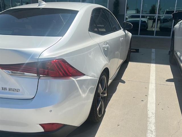 2018 Lexus IS 300 Vehicle Photo in Grapevine, TX 76051