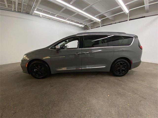 2022 Chrysler Pacifica Vehicle Photo in PORTLAND, OR 97225-3518